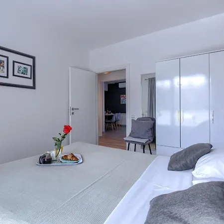 Canaria 2 By Interhome Lägenhet *