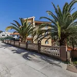 Canaria 2 By Interhome Apartament Pula