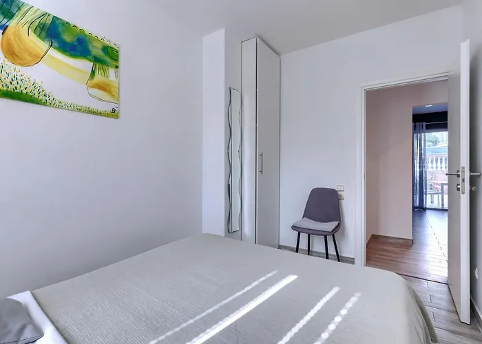 Appartamento Canaria 2 By Interhome