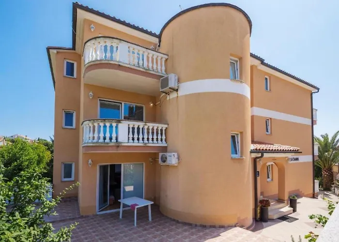 Appartamento Canaria 2 By Interhome